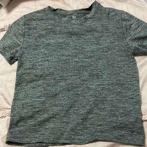 Plain gray, fitted short sleeve top, exercise shirt